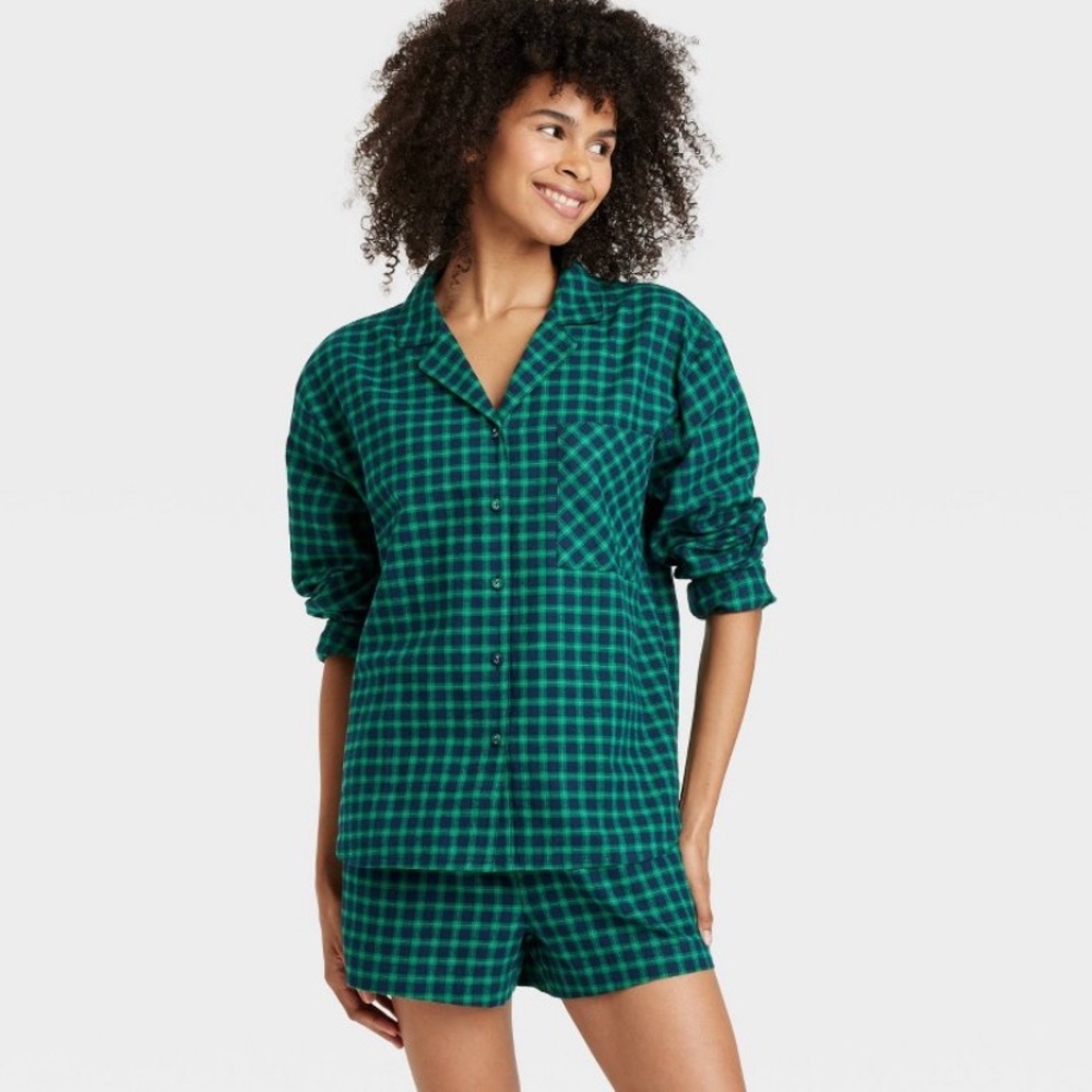 Blue and Green Plaid flannel pajama set NWT